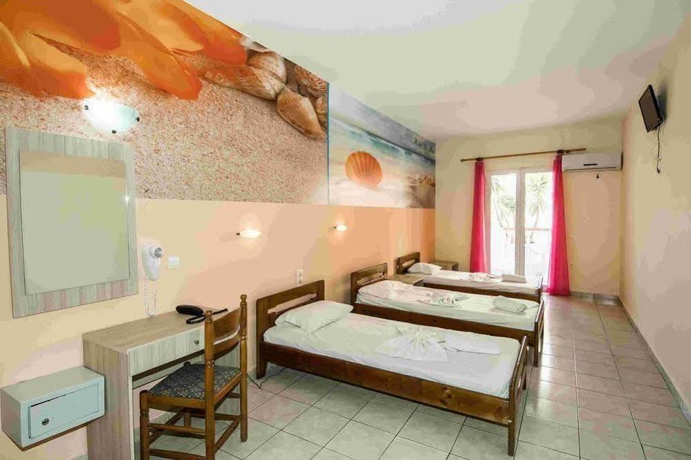 Savvas Hotel (Adults Only) Laganas Eksteriør billede
