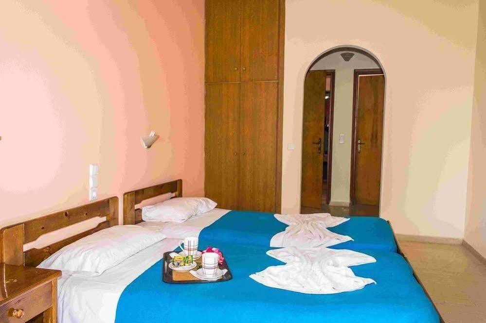 Savvas Hotel (Adults Only) Laganas Eksteriør billede