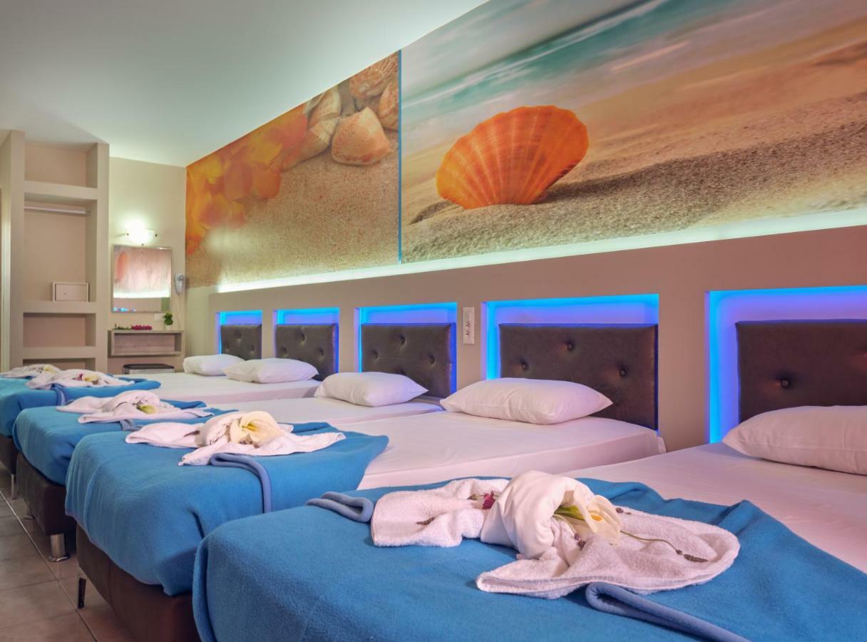 Savvas Hotel (Adults Only) Laganas Eksteriør billede