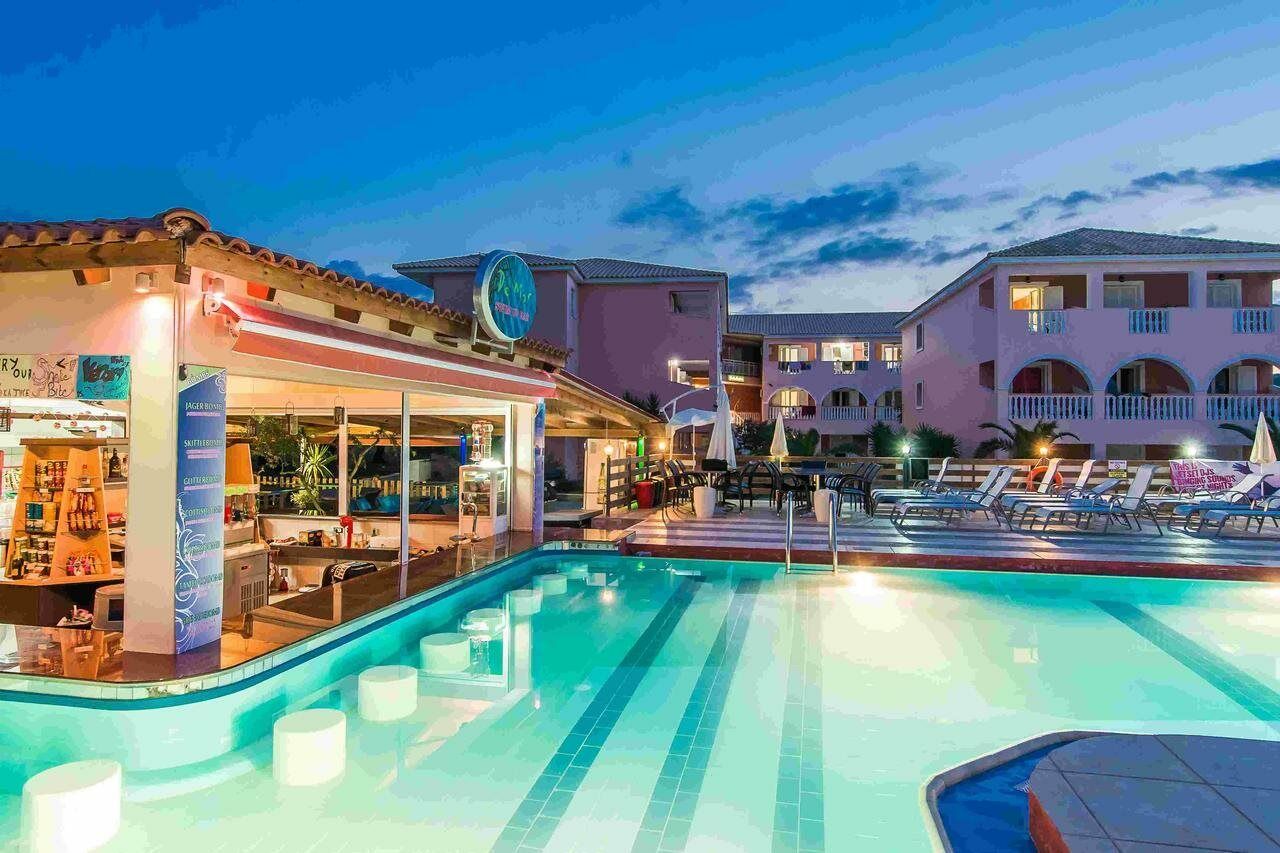 Savvas Hotel (Adults Only) Laganas Eksteriør billede